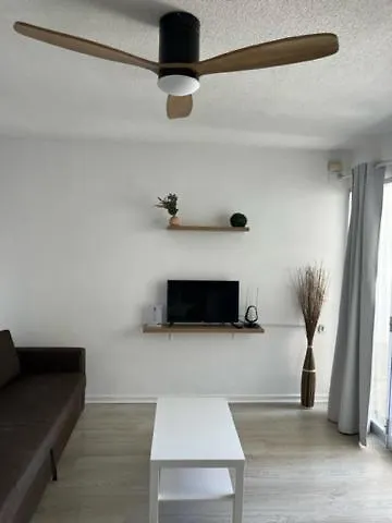 Apartamentos Cana Sofia Cala Llonga  Cala Llonga (Ibiza)