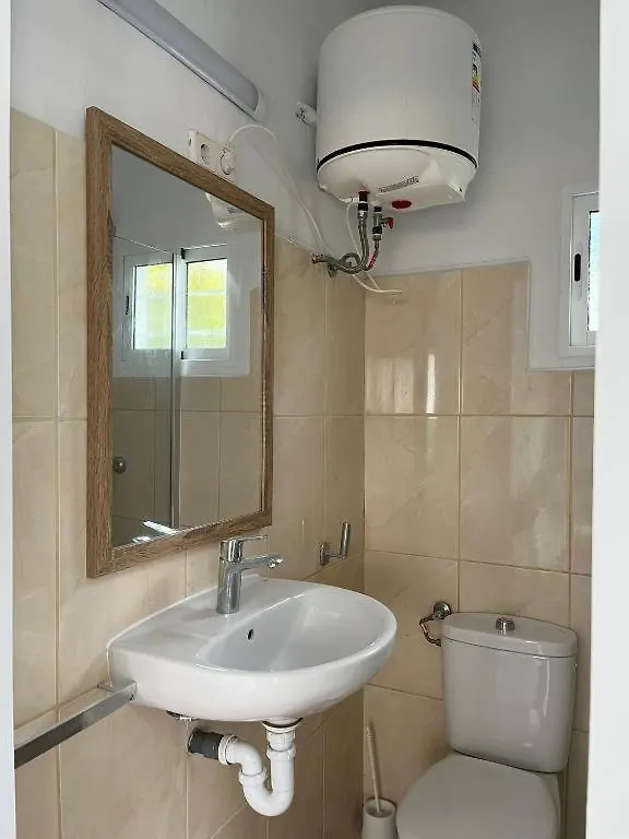 Apartamentos Cana Sofia Cala Llonga  0*, Cala Llonga (Ibiza) Spanje