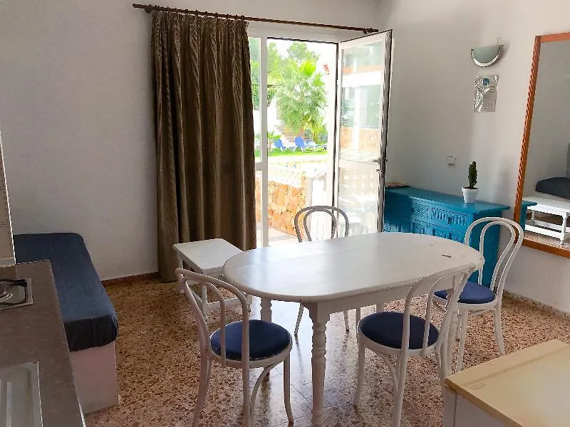 Apartment Apartamentos Cana Sofia Cala Llonga  Spain