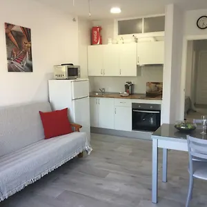 https://carihuela-palace-beach.es-andalucia.com