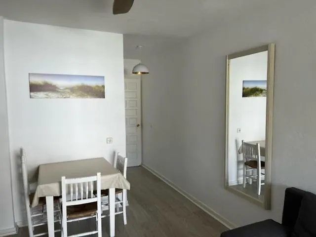 Apartamentos Cana Sofia Cala Llonga  Cala Llonga (Ibiza)