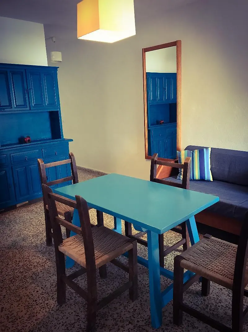 Apartamentos Cana Sofía Cala Llonga  Cala Llonga (Ibiza)
